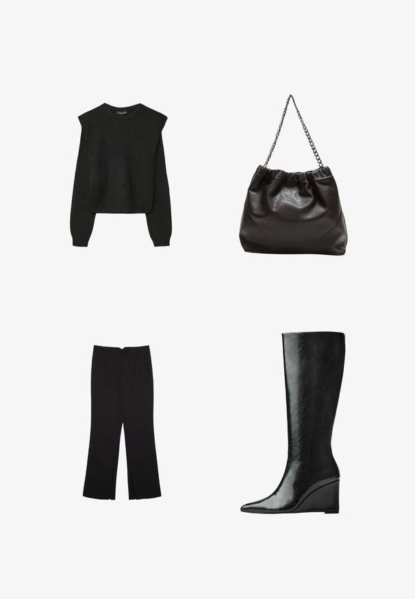 Černý pletený svetr s dlouhými rukávy, vycpanými ramenními částmi a ribbovanými manžetami a lemem, zobrazený na bílém pozadí.; Černé kalhoty s rovným střihem, s předními kapsami a bočními rozparky na lemu. Vyrobené z jemné, hladké tkaniny. Vhodné na různé příležitosti.; Černé kožené boty do půlky lýtek s úzkou, špičatou špičkou a klínovým podpatkem. Povrch je hladký s lesklým finišem.; Hnědá kožená taška se sbíraným vrškem a řetízkovým popruhem. Hladký povrch s lesklým finišem a jemným švem na bocích.