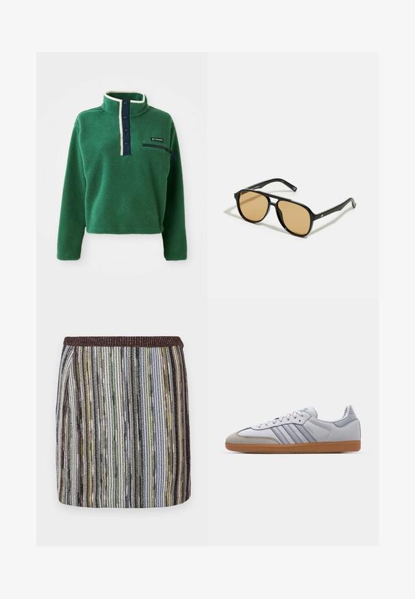 Žalias pūkinis megztinis su aukštu apykakle, jūrų mėlynumo mygtukų užsegimu ir užtrauktuko kišene. Pasižymi minkšta tekstūra ir kontrastingu kreminiu apdailos elementu.; Trumpas, prigludęs sijonas su daugiaskirtingomis vertikaliomis juostelėmis žalių, juodų ir rudos spalvų atspalviuose, su tekstūruota elastinga juosta.; Balti odiniai sportbačiai su šviesiai mėlynais akcentais, pilku zomšiniu priekiu ir rudu guminiu padu. Dėmėsi trys mėlynos juostelės ir "Samba" prekės ženklas.; Juodi saulės akiniai su rudais lęšiais; stačiakampio formos, su storu rėmu, įskaitant subtilias detales ant šventyklų.