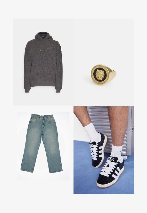 Tumma harmaa, teksturoitu fleece-huppari, jossa on "originals Studio" -teksti painettuna rintaan, ribbaatut hihat ja helma, esiteltynä yksinkertaisella taustalla.; Valkoinen lyhythihainen t-paita, joka on valmistettu pehmeästä puuvillasta. Siinä on pyöreä kaula-aukko ja rento leikkaus, sekä sileä pinta ja siisti, koristamaton muotoilu.; Vaalean siniset farkut, joissa on korkea vyötärö ja leveät lahkeet. Sisältää etutaskut, vetoketjukiinnityksen ja näkyvät ompeluyksityiskohdat.; Mustat mokkasneakersit, joissa on valkoiset nauhat ja kolme valkoista raitaa. Kengissä on ympyrän muotoinen musta logo kielen päällä ja kuminen pohja.; Kultainen sormus, jossa on kohotettu leijonamotiivi mustalla taustalla, kehystettynä ympyrämutkalla, johon on kaiverrettu brändin nimi.