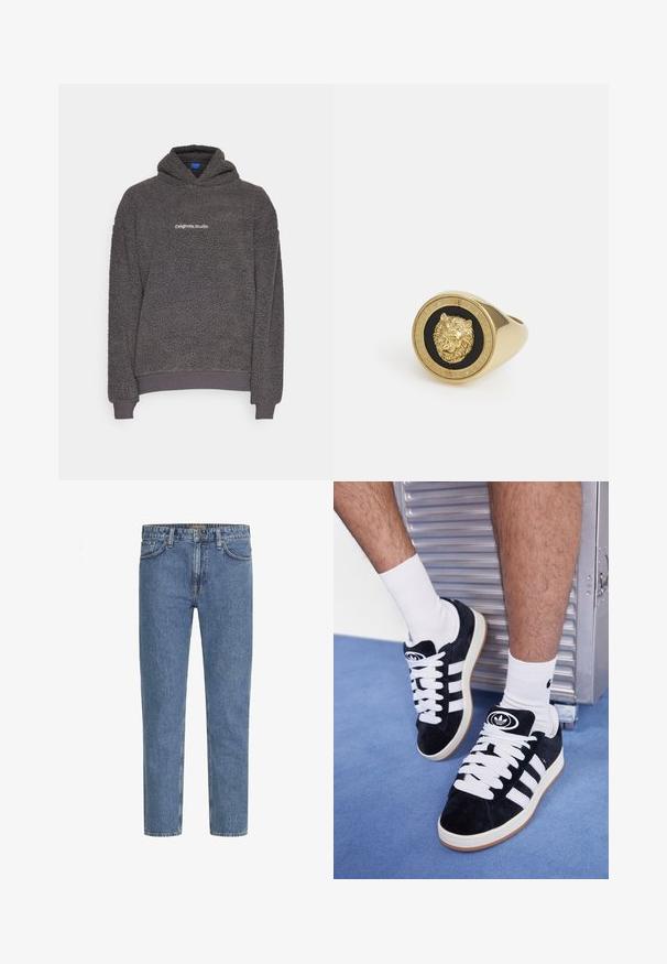 Sudadera con capucha de felpa texturizada en gris oscuro, con el texto "originals Studio" impreso en el pecho, puños y dobladillo acanalados, presentada sobre un fondo liso.; Camiseta blanca de manga corta hecha de algodón suave. Presenta un cuello redondo y un corte holgado, con una textura suave y un diseño limpio y sin adornos.; Jeans de mezclilla azul de pierna recta con botón frontal, cremallera y diseño de cinco bolsillos, exhibidos sobre un fondo blanco.; Zapatillas de ante negras con cordones blancos y tres rayas blancas. Presentan un logotipo circular negro en la lengüeta y una suela de goma color caramel.; Anillo en tono dorado con un motivo de león en relieve sobre un fondo negro, enmarcado por una banda circular grabada con el nombre de la marca.
