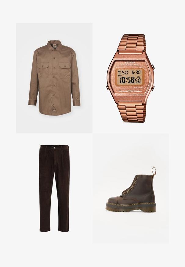 Hnedý rolák vyrobený z mäkkej tkaniny, s dlhými rukávmi, rebrovanými manžetami a priliehavým strihom bez viditeľných vzorov.; Dickies WORK - Košeľa - mushroom; Redefined Rebel JOHN COMFORT FIT - Nohavice - demitasse; Hnedé kožené členkové topánky s okrúhlym špicom, kontrastným žltým prešívaním, dekoračnými kovovými očkami a drážkovanou gumovou podrážkou.; Digitálne hodinky Casio s kovovým remienkom v ružovom zlate, obdĺžnikovým puzdrom, osvetleným displejom a vodoodolnosťou, zobrazuje čas a dátum.