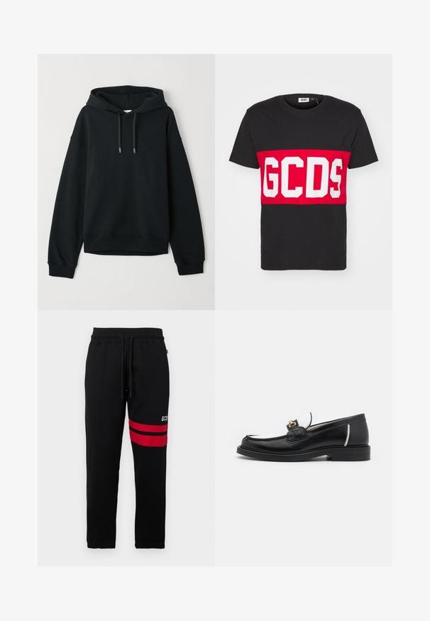 Schwarzer Kapuzenpullover aus weich gepichtetem Baumwollgemisch. Mit einer verstellbaren Kapuze, gerippten Bündchen und Saum sowie einem dezenten Logo auf der Brust.; GCDS BAND LOGO REGULAR - T-Shirt print - black; Schwarze Jogginghose mit kontrastierenden roten Streifen und Logo an der Seite. Sie verfügt über einen elastischen Bund mit Kordelzug und eng zulaufende Beinabschlüsse.; Schwarze Lederloafers mit runder Zehenpartie, weißen Akzenten und goldenen Beschlägen auf dem Vorderblatt. Verfügt über ein strukturiertes Patch und einen gestapelten Absatz.