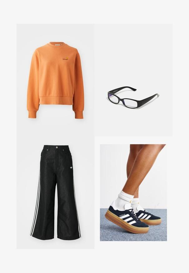 Sweatshirt orange en coton doux, avec un col rond côtelé, des manches longues et un petit logo brodé sur la poitrine.; Pantalon en denim large noir avec trois accents de rayures blanches de chaque côté et un petit logo blanc. Dispose de poches avant et d'une fermeture à bouton.; Baskets en daim noir avec des rayures et des accents blancs, bout arrondi, semelle extérieure en caoutchouc gomme, associées à des chaussettes blanches côtelées mi-mollet.; Des lunettes rectangulaires noires avec des verres transparents. Fini brillant, branches étroites et teinte violette visible sur les bords des verres.