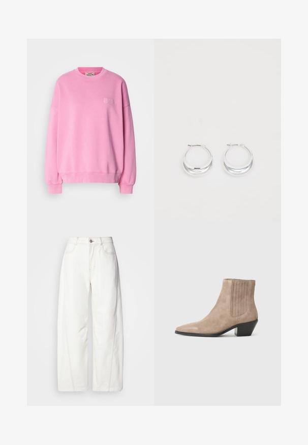Sweatshirt roz din bumbac, cu guler rotund, mâneci lungi, manșete ribbrate și un mic logo brodat pe piept.; Jeans albi cu picioare largi, fabricate din denim cu cusături vizibile. Prezintă un închidere cu nasture și o ușoară textură. Buzunare în față.; Botine din suede bej, cu vârf ascuțit și toc modelat, având accente de cusături verticale pe laturi.; Cerceluşi cu cerc din argint, cu un finisaj lucios şi cu branding DKNY, expuşi pe un fundal alb simplu.