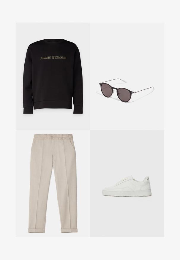 Felpa nera con logo "Armani Exchange" in ricamo dorato. Design classico a girocollo con maniche lunghe e polsini a costine.; Filippa K TERRY CROPPED TROUSERS - Pantaloni - sage melange; Sneaker in pelle bianca con una finitura liscia, punta rotonda, lacci piatti e suola testurizzata. Presenta un logo discreto sul tallone.; Occhiali da sole neri rotondi con lenti scure e sottili bracci in metallo. Include punte trasparenti e accenti argentati alla cerniera. Design minimalista.