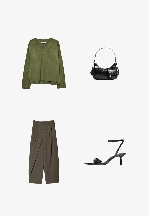 Olivegrüner V-Ausschnitt Strickpullover mit langen Ärmeln und gerippten Bündchen und Saum, leicht cropped Fit.; Weite Hose aus dunkelolivgrünem Stoff mit einem gefältelten Vorderdesign, einem Knopfverschluss und einer glänzenden, strukturierten Oberfläche.; Bershka High Heel Sandalette - black; Schwarze Lackleder-Handtasche mit geschwungenem Design, einem Schulterriemen, Vordertaschen und silberfarbenen Hardware-Akzenten.