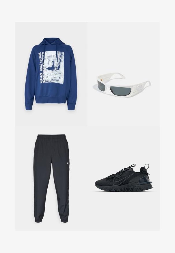 Mørkeblå hettegenser med grafisk trykk som viser en ørn og tekst. Laget av mykt stoff, har den kengurulomme og snøring i hetten.; Svart kortermet Nike t-skjorte laget av glatt stoff, med en hvit swoosh-logo på øvre venstre side, rund hals.; Svarte joggebukser laget av lett stoff med elastisk midje, ankelmanchetter og en diskret Nike-logo på venstre side.; Svart treningssko med et pustende nettobert overdel, teksturerte detaljer og en bølget gummisåle. Har reflekterende logo og snøresystem.; Hvite solbriller med grå linser, rektangulær form og teksturerte detaljer på siden. Har gullfargede beslag.