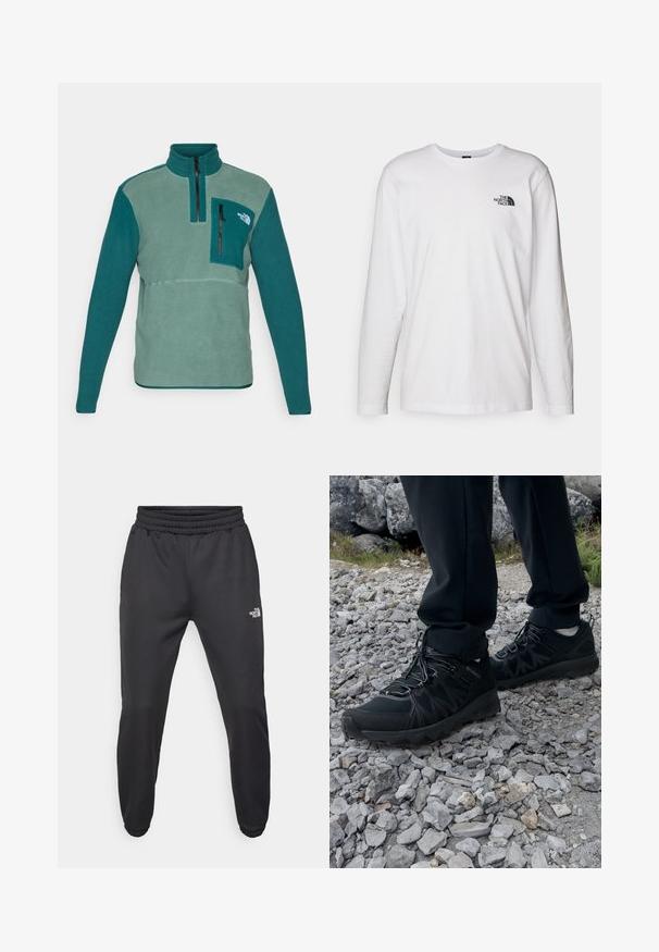 Fleece-Pullover in Teal und Grün mit hohem Kragen, halbem Reißverschluss und einer Brusttasche mit schwarzem Reißverschluss. Verfügt über strukturierte Stoffe.; Weißes langärmliges T-Shirt aus Baumwolle mit Rundhalsausschnitt. Verfügt über ein kleines schwarzes Logo auf der Brust. Glatte Textur, reguläre Passform.; Schwarze Jogginghose mit verstellbarem Bund, schlanker Passform, elastischen Bündchen und einem kleinen weißen Logo am linken Oberschenkel, hergestellt aus glattem Stoff.; Schwarze Outdoor-Schuhe aus Mesh und synthetischem Material, mit einer strukturierten Oberseite, gesichertem Schnürsystem und griffiger Laufsohle, auf felsigem Gelände.