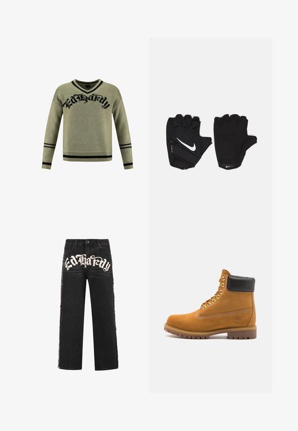 Grüner gestrickter Pullover mit einem schwarzen grafischen "Ed Hardy"-Logo, V-Ausschnitt-Design und schwarzen gestreiften Akzenten an den Bündchen und dem Saum.; Schwarze Denim-Hosen im weiten Schnitt mit ausgefransten Kanten und auffälligem weißen "Ed Hardy"-Text auf der Vorderseite. Verfügt über einen standardmäßigen Knopfverschluss.; Beige Wildleder-Ankle-Boot mit schwarzem gepolstertem Kragen, goldenen Metallösen, weißen Nähdetalben und einer robusten Gummisohle mit ausgeprägtem Profil.; Schwarze fingerlose Handschuhe aus strukturiertem Material, mit weißem Nike-Logo am Handgelenk und Handfläche. Verstärkte Nähte und gepolsterter Bereich an der Handfläche.