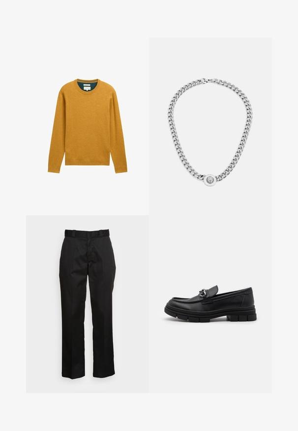 Senf žuti pulover s dugim rukavima i okruglim izrezom. Napravljen od mekog materijala, sa rebrastim obrubima i malim logom na grudima.; Crne hlače izrađene od glatkog materijala, s ravnim krojem, petljama za pojas i dva bočna džepa. Klasičan izgled bez ukrasa.; Crne kožne mokasine s zaobljenim vrhom, dekorativnom trakom i hardverom, te masivnom teksturiranom potplatom. Glatka površina s suptilnim detaljima.; Srebrna lančana ogrlica s debelim karikama i središnjim okruglim privjeskom s složenim detaljima. Glatka, reflektirajuća metalna površina.