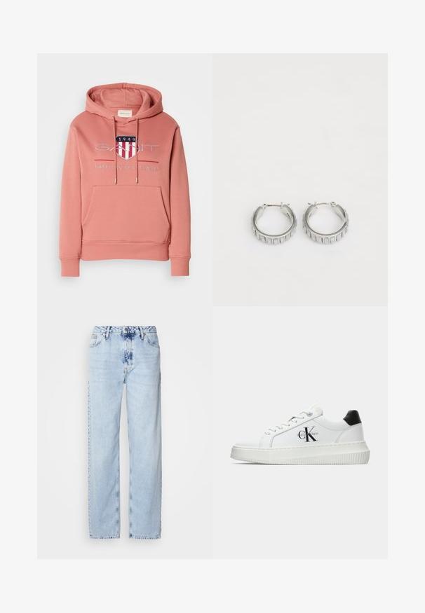 Růžová mikina s klokaní kapsou, kapucí na šňůrku a vyšívaným logem se štítem s červenými a bílými pruhy. Měkká látka.; Světle modré široké džíny z denimu, s vysokým pasem, výrazně vybledlým odstínem a decentním vzorem tie-dye na přední straně.; Bílé nízké tenisky s černým patním tabem, platformovou podrážkou, tkaničkami a logem Calvin Klein "CK" na boku.; Stříbrné kruhové náušnice s texturovaným designem a vertikálními drážkami. Kulatý tvar s pevným uzávěrem. Hladký povrch.