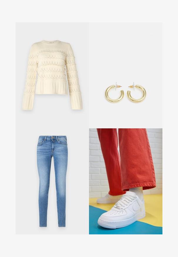 YAS YASTIMU mleczny; Slim-fit jasnoniebieskie dżinsy z średnim stanem, z przodem na guzik i pięcioma kieszeniami.; Białe skórzane sneakersy z perforowanym czubkiem, teksturowaną podeszwą i białymi sznurowadłami, w połączeniu z szerokimi czerwonymi spodniami na niebiesko-żółtym tle.; Złote kolczyki w kształcie kółek o gładkim, błyszczącym wykończeniu. Okrągły design z małym klipsem i przezroczystym zapięciem zapewniającym bezpieczne noszenie.