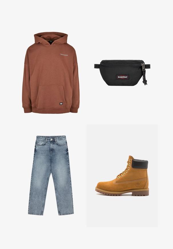 Sudadera marrón de tela suave, con un bolsillo canguro, puños de canalé y un logo en el pecho. Capucha con un corte holgado.; Jeans de mezclilla azul claro con corte recto, costuras visibles, diseño de cinco bolsillos y cierre de botón en la cintura.; Botín de ante marrón claro con collar acolchado negro, ojales de metal dorado, detalles de costura blanca y suela de goma resistente con tacos pronunciados.; Riñonera negra hecha de una tela duradera, con cierre de cremallera, correa ajustable y un parche de logo en rojo y negro en la parte frontal.