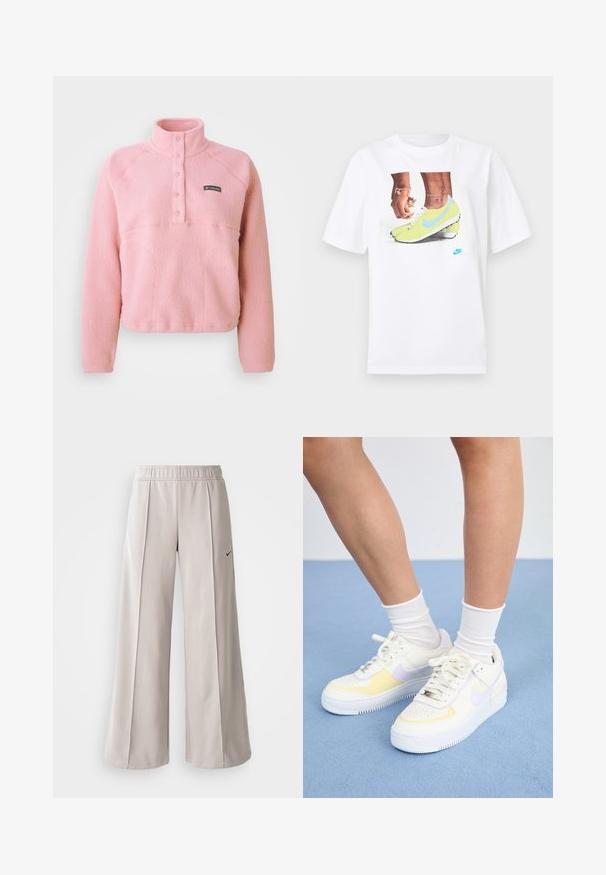Roze Columbia fleece pullover met lange mouwen, knoopsluiting op de borst en rechtopstaande kraag, gemaakt van zachte, gestructureerde stof.; Witte katoenen t-shirt met een afbeelding van voeten in gele Nike voetbalschoenen met blauwe accenten, gecombineerd met een armband om de linkerpols.; Lichtgrijze wijde broek van glad materiaal. Voorzien van een elastische tailleband en een zwart Nike-logo aan de linkerkant.; Witte leren sneakers met gele en lavendelkleurige accenten, ronde neus, platte veters en een textuurrubber zool. Gdraag met witte sokken.