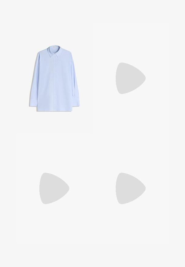 Camicia azzurro chiaro a maniche lunghe con bottoni, realizzata in cotone, dotata di colletto classico, chiusura frontale con bottoni e una vestibilità rilassata.; Pantaloni neri a gamba dritta, con tasche frontali e spacchi laterali all'orlo. Realizzati in tessuto morbido e liscio. Adatti a diverse occasioni.; Sneakers chunky in mesh argento e bianco, con suola in gomma testurizzata, zip decorative e suola in gomma naturale.; Borsa tote in pelle nera con texture liscia, forma rettangolare e due manici lunghi. Nessun hardware o decorazione visibile.