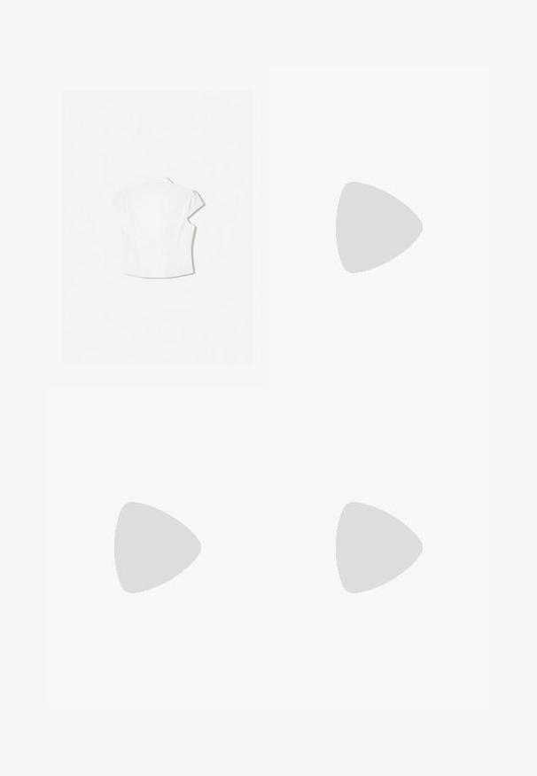 Bershka - Bluzka; Ksubi SOHO niebieski denim; PULL&BEAR - Czółenka; Bershka - Torebka
