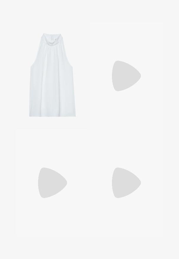 Weißes ärmelloses Top mit hohem Kragen, aus weichem Material, mit Raffung am Ausschnitt und einem verdeckten Reißverschluss auf der Rückseite.; Weißer Denim-Midi-Rock mit Schlitz vorne, Fünf-Taschen-Design und Metallknopfverschluss. Glatte Textur, hochtailliert, gerade Silhouette.; Silberne Sportschuhe mit einer glatten, glänzenden Oberfläche, die ein genähtes Design und die Nummer 90 an der Seite aufweisen, kombiniert mit weißen Hosen.; Metallring mit filigranem, ausgeschnittenem Buchstabendesign. Silberne Oberfläche, leicht gewölbte Oberkante und gleichmäßige Textur.