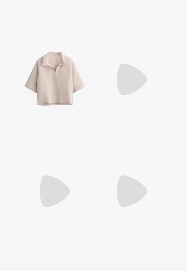 Leinen Oberteil mit kurzen Ärmeln in hellbeige, ausgestattet mit einem kleinen Kragen und einem V-Ausschnitt. Es hat eine lässige Passform und eine Brusttasche auf der linken Seite.; Braune Shorts mit einem elastischen Bund, gefertigt aus leichtem Stoff. Das Design zeichnet sich durch eine lockere Passform und einen geraden Saum aus.; Beige Leder Slipper mit einem schlanken Design, mandelförmiger Zehenpartie, minimaler Naht und einem niedrigen schwarzen Absatz. Glatte Textur.; Braune Sonnenbrille mit geometrischem Gestell, ausgestattet mit satten braunen Gläsern und dünnen Metallelementen an den Bügeln, vor einem neutralen Hintergrund.