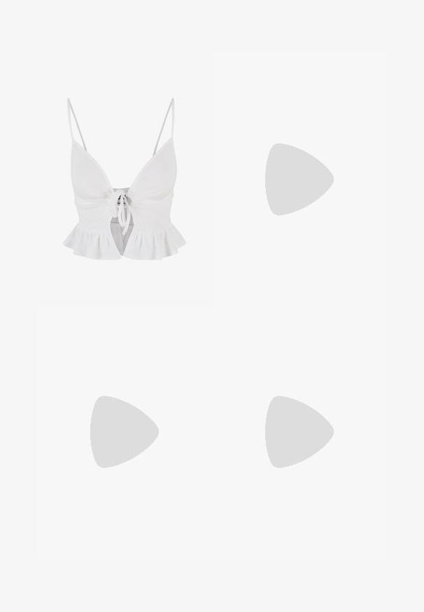 Short-sleeve t-shirt in off-white, made from soft cotton. Features a round neckline and a smooth, seamless texture. No notable accents.; Urban Classics WAFFLE RUFFLE - Top - white; Light blue denim jeans with a straight fit, featuring a speckled design, classic five-pocket styling, and a button closure at the waist.; Mango Classic heels - black; Sunglasses with a sleek, silver plastic frame, dark tinted lenses, and curved shape. Features bold accents and a lightweight design.