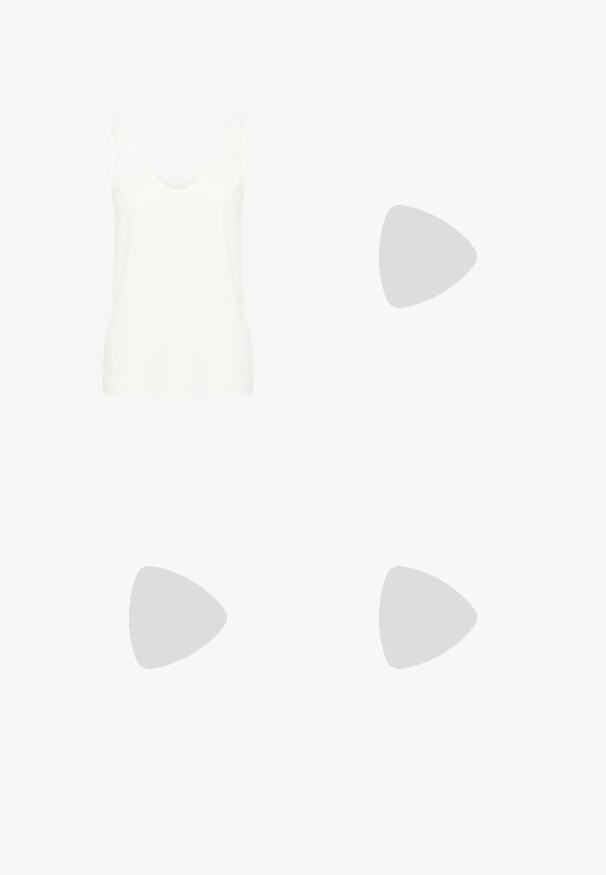 Weißes ärmelloses Tanktop mit tiefem Rundhalsausschnitt, aus leichtem Stoff gefertigt, mit einer glatten Textur und einer figurbetonten Silhouette.; Hellblaue Denim-Jeans im Schlagschnitt mit Kontrastnähten, fünf Taschen und einem Reißverschluss. Kombiniert mit schwarzen Sandalen und einem roten Oberteil.; Schwarze Lederflats mit runder Zehenpartie und niedrigem Absatz, geeignet für Freizeit- oder formelle Anlässe.; Schwarze Plastiksonnenbrille mit grünen Gläsern, quadratischen Rahmen, silbernem Akzent auf der Augenbraue und strukturierten Bügeln. Angegebene Marke auf dem inneren Bügel.