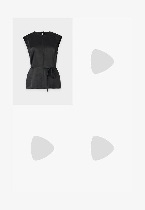 Černý saténový top s tenkými ramínky, se zapínáním na knoflíky vpředu a rozparkem pro zvýšení detailu. Hladká textura a minimalistický design.; Černý top bez rukávů s vysokým výstřihem, strukturovaná látka, kravata v pase a detail s výřezem na zádech.; Tmavě šedá zavinovací sukně vyrobená z texturované tkaniny, s knoflíkovým zapínáním na levé straně a asymetrickým lemem.; Černé kožené baletní byty s kulatou špičkou, hladkou texturou, minimálními švy a flexibilním designem podrážky.
