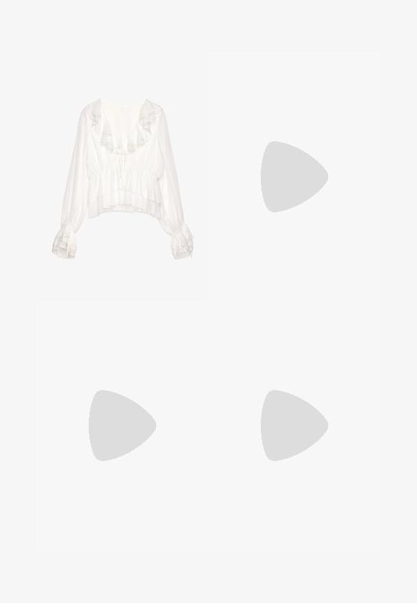 Valge pluus volangidega kaeluses ja varrukates, millel on lühendatud disain, tekstuuriga kangas ning reguleeritavad sidemed ees ja varrukatel.; Mustalähe mini seelik kokku tõmmatud kangaga, millel on volditud disain ja rütmiline äär. Valmistatud pehmest materjalist, millel on sile tekstuur.; Lamed flat sandaalid valgest nahast rihmadega, looduslikust nahast sisetallaga ja heledast pruunist välistallast. Avatud varbaga disain, minimalistlik ja saledalt stiliseeritud.; Pilgrim UNFOLD - Kaelakee - gold