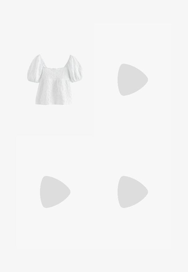 Top bianco con maniche a sbuffo e finitura testurizzata e stropicciata. Presenta un scollo quadrato e corpino arricciato. Tessuto morbido e leggero.; Gonna nera al ginocchio realizzata in tessuto leggero con un design fluido. Presenta una texture morbida e pieghe sottili per un tocco di dettaglio in più.; Sneakers in suede azzurro chiaro con strisce in pelle bianca, suola marrone texturizzata e dettaglio logo dorato. Design basso con punta tonda.; Borsa in pelle verniciata blu con forma curva, bordi neri e un dettaglio in metallo a forma triangolare con logo. Presenta una sola tracolla.