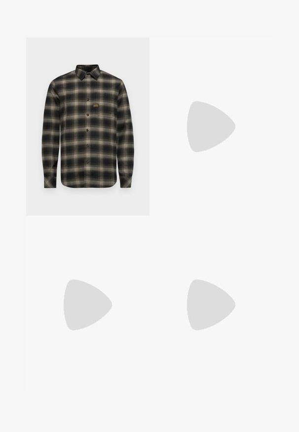 Camicia in flanella a quadri nera e beige con maniche lunghe, chiusura con bottoni frontale, colletto a punta e piccola etichetta del marchio sulla tasca del petto.; T-shirt bianca in cotone con maniche corte, colletto tondo e logo Levi's discreto stampato al centro. Texture morbida e vestibilità standard.; Jeans in denim nero con design a gamba dritta, dotati di hardware in rame, due tasche frontali, una tasca posteriore e chiusura con bottone.; Sneaker grigie in suede con strisce bianche e logo "Gazelle" in oro. Presentano una suola in gomma e una chiusura con lacci, oltre a un colletto imbottito.
