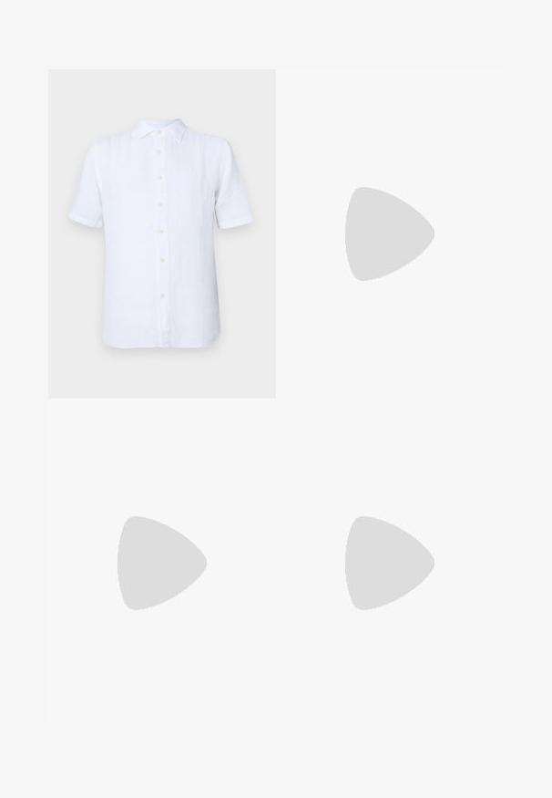 Camisa branca de manga curta, feita de linho, com fecho de botões na frente, textura suave e leve brilho. Os botões são de um amarelo pálido.; Calças cinzentas ajustadas, feitas de um tecido texturizado, com duas pregas frontais e um design de perna reta. Sem bolsos visíveis ou enfeites.; Sapatilhas brancas de cano baixo com parte superior em couro texturizado, sola cream estriada e detalhe em tan no calcanhar. Apresenta atacadores brancos e detalhe do logótipo no calcanhar.; Colar de contas multicoloridas com contas azul escuro, vermelho e amarelo, intercaladas com acentos prateados e um pingente pendurado.