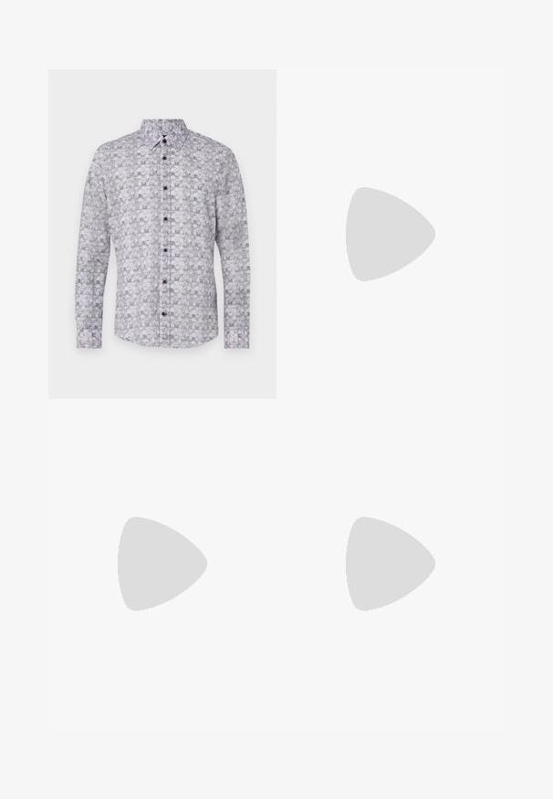 Lange mouwen shirt in licht paars met een herhalend geometrisch patroon. Voorzien van een button-down kraag en vijf donkere knopen aan de voorkant.; Blauwe denim jeans met een rechte pasvorm, vijf zakken, subtiele stitching en een knoopsluiting in de taille.; Lacoste sneakers in donkergrijs van mesh en synthetisch materiaal, met een gestructureerde zool en bruine accenten op de kraag en branding.; Donkerblauwe leren aktetas met dubbele bovenhandgrepen en een afneembare schouderband. Kenmerkt zich door een gestructureerde afwerking, verticale stiksels en een logo-detail.