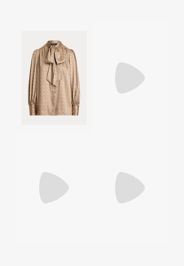 Blusa beige con collo alto e fiocco. Presenta un motivo geometrico in oro e crema, maniche lunghe con polsini arricciati, texture setosa.; Pantaloni in cotone marrone con un design slim-fit, frontale piatto e tasche standard; texture liscia e orli rifiniti.; Sneakers in pelle bianca, design low-top, caratterizzati da una texture liscia, punta rotonda, chiusura con lacci e un piccolo logo ricamato sul lato.; Borsa a mezzaluna nera in pelle con dettagli in hardware dorato, dotata di chiusura con zip. Indossata a tracolla sopra un maglione grigio.; Orecchini a perno in tono oro con design intrecciato. Ogni orecchino presenta uno sfondo circolare trasparente per una vestibilità sicura.