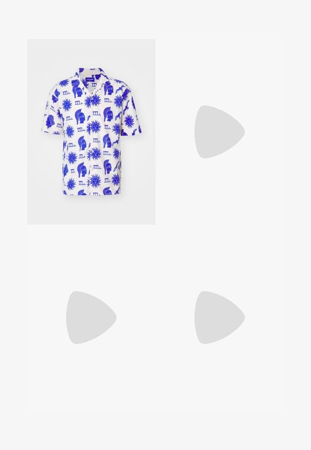 Chemise légère à manches courtes en tissu crème avec des imprimés graphiques bleus de motifs solaires et de figures classiques, dotée d'un col décontracté.; Trois débardeurs blancs côtelés en coton. Présentent un col rond et de petites étiquettes noires près de l'ourlet. Disponibles en plusieurs tailles.; Pantalons de sport bleu royal avec taille élastique et poignets élastiques, bandes réfléchissantes blanches incurvées sur les cuisses, et petit logo blanc sur le côté droit.; Des baskets noires avec une tige en suède et en matériaux synthétiques, dotées de trois rayures blanches, d'une semelle en caoutchouc texturé et d'une étiquette de logo bleue sur la languette.