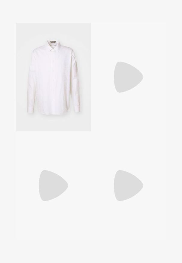 Balta ilga rankovė marškiniai su mygtukais, pagaminti iš lengvos medžiagos. Yra klasikinis apykaklė, septyni mygtukai priekyje ir subtili tekstūra.; Juodi sportiniai džinsai su kontrastingomis raudonomis juostelėmis ir logotipu šone. Yra elastinga juosmens juosta su raišteliu ir siaurėjančiais kulkšnų kraštais.; Juodos odinės loafer tipo bateliai su apvaliuku, su auksinėmis detalėmis ir siuvinėjimo akcentais, įrengti ant žemos, tekstūruotos gumos pado.; Geltonos atspalvio akiniai nuo saulės su permatomu auksiniu rėmu, liekna stačiakampio forma ir kampuotais rankenėlėmis su šviesiai žaliais akcentais.