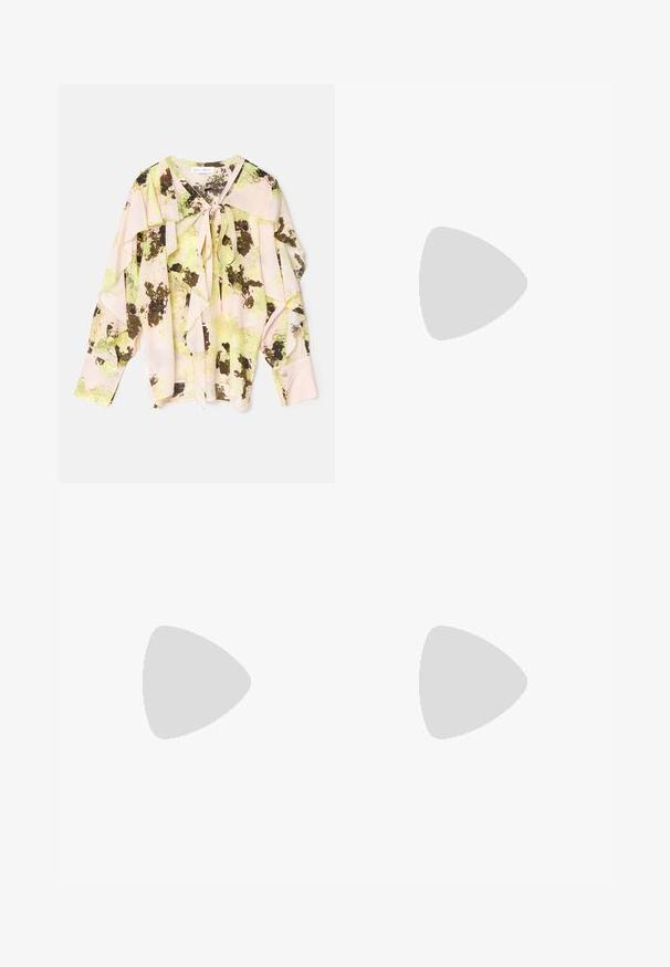 Victoria Beckham ROMANTIC BLOUSE - Pusero - peach/lime; Tummanruskeat leveälahkeiset housut korkealla vyötäröllä, joissa on siistit prässäykset, sileä pinta ja muotoonommeltu istuvuus.; Musta patent slingback-kiilakorko teräväkärkisellä muotoilulla, jossa on teksturoitu käärmeennahkakuosi, säädettävä remmi ja lyhyt, teksturoitu blokkiheel.; Musta nahkainen olkalaukku, jossa on kaksi etutaskua, kultaiset soljet, vetoketjukiinnitys ja kapea hihna. Teksturoidun pinnan ja kompaktin suorakaiteen muoto.