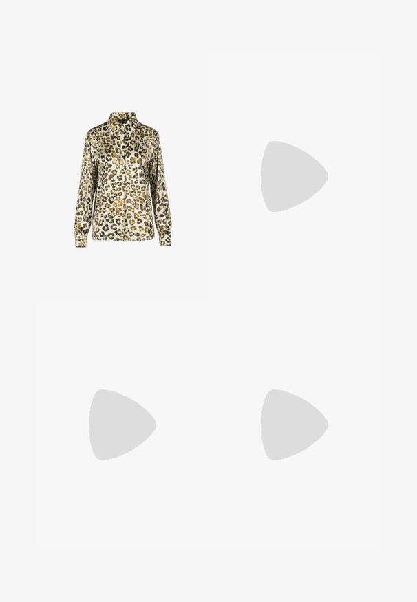 Blusa con stampa leopardata, colletto, maniche lunghe e chiusura anteriore con bottoni. Il tessuto ha una texture liscia e lucida.; Pantaloni culotte neri in poliestere con una cintura elastica, due pieghe frontali e una silhouette ampia. Nessun motivo visibile o dettagli in metallo.; Sandali con tacco in vernice nera, con punta squadrata, cinturini alla caviglia e fibbie in argento. Presentano un tacco a blocco spesso per maggiore stabilità.; Borsa tote in pelle nera con texture liscia, forma rettangolare e due manici lunghi. Nessun hardware o decorazione visibile.