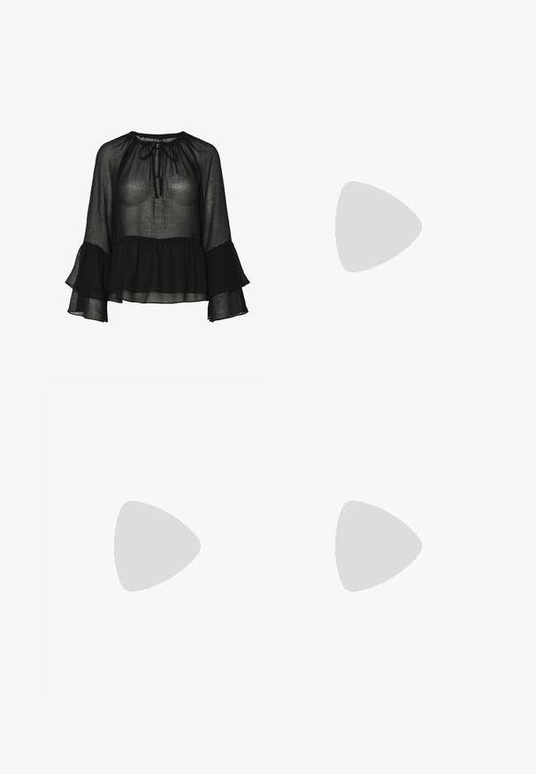 Blusa nera trasparente con scollo arr gathered, dettaglio con fiocco e maniche a campana. Presenta un orlo a strati con rouches e un tessuto testurizzato.; Jeans in denim con vita alta e gambe larghe, caratterizzati da un classico lavaggio blu, cuciture visibili e dettagli metallici sulla tasca frontale.; Stivale alla caviglia in pelle nera con punta appuntita e tacco a blocco. Texture liscia, design minimalista e silhouette alta.; Carlheim ADALINE  - Borsa a mano - brown
