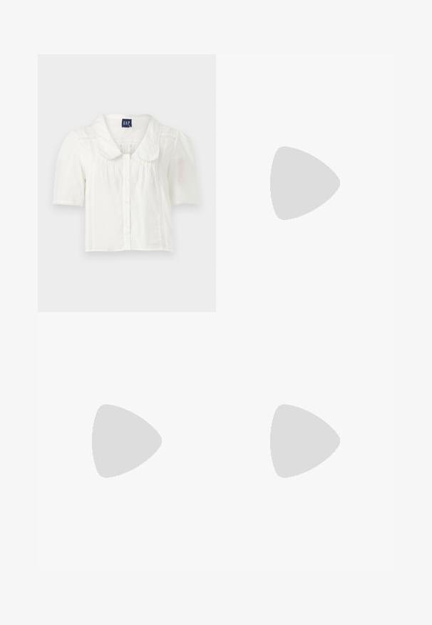 Valkoinen lyhyt hihainen kauluspaita, jossa napitus, ja joissa on hienot pystysuunnassa olevat poimutukset sekä tekstuuriset yksityiskohdat sivuilla.; Ruskeat leveälahkeiset housut, joissa on sileä pinta, korkea vyötärö ja etupleat. Kangas on kevyttä ja laskeutuu väljänä.; Valkoinen korkokenkä, jossa on paksu korko, ja joka sisältää nauhakiinnityksen ja nilkkaketjun. Sujuva pinta, jossa on platform-etupohja lisäkorkeutta varten.; Ruskea nahkainen olkalaukku, jossa on sileä pinta, avoin yläosa ja kaksi olkahihnaa. Omaavat vain minimaalisen ompelun eikä näkyvää metalliosaa.