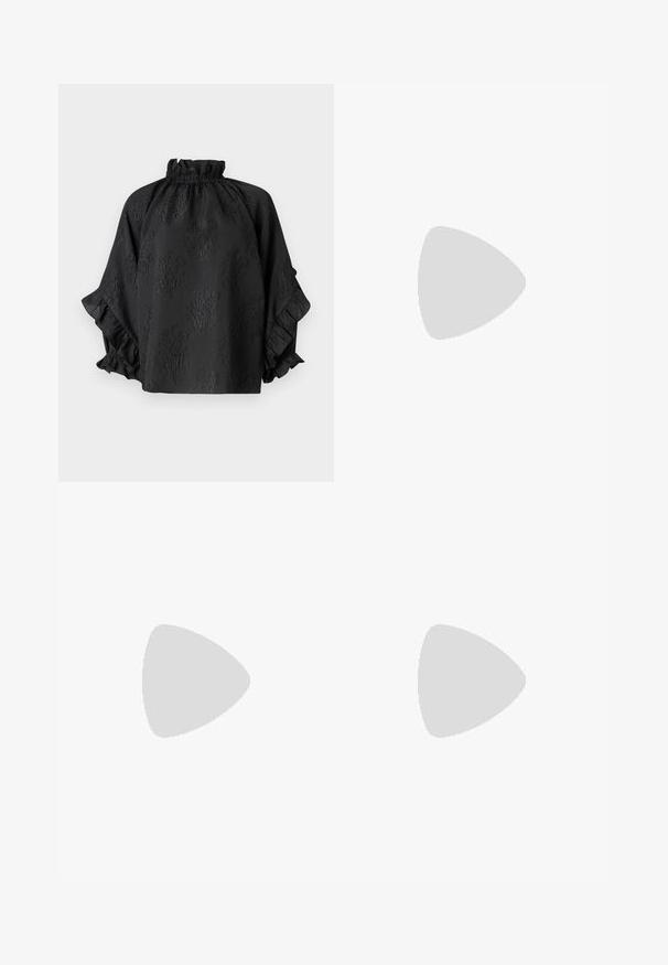 Hofmann Copenhagen Bluse - black; Tiger of Sweden NOORA  - Stoffhose - black; Schwarze Leder-Ballettschuhe mit abgerundeter Spitze, glatter Textur, minimalen Nähdetails und einem flexiblen Sohlen-Design.; Schwarze Leder-Eimerhandtasche mit strukturierter Oberfläche, goldenen Hardware-Akzenten und offenem Design. Verfügt über einen kurzen Griff und einen verstellbaren Schultergurt.