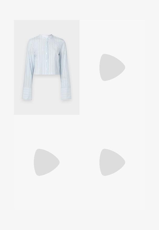Långärmad kort t-shirt i ljusblått med vertikala ränder. Har en rund krage och vita knappar längs framsidan. Randiga manschetter.; Fälld vit kjol med svart elastiskt midjeband som har "LACOSTE"-logotypen. Mittenlång design med mjuk textur.; Vita lädersneakers med en tjock vit sula, svartsuede hälaccent och präglad logotyp på sidan. Snörningsdesign med sex öglor.; Gyllene kedjearmband i örhängen med en design prydd med klara kristaller, inskription med "GUESS"-logotyp och en slät yta.