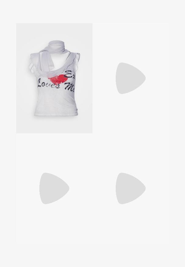 White sleeveless shirt with a loose fit, featuring a red heart graphic and black text reading "Ex Loves Me," complemented by a matching scarf.; Bershka WIDE - Trousers - black; Black knee-high boots made of smooth leather, featuring a pointed toe, a block heel, and a V-shaped cutout at the top.; Brown and cream cowhide shoulder bag with a smooth leather strap, zip closure, and a soft, textured surface featuring a natural pattern.