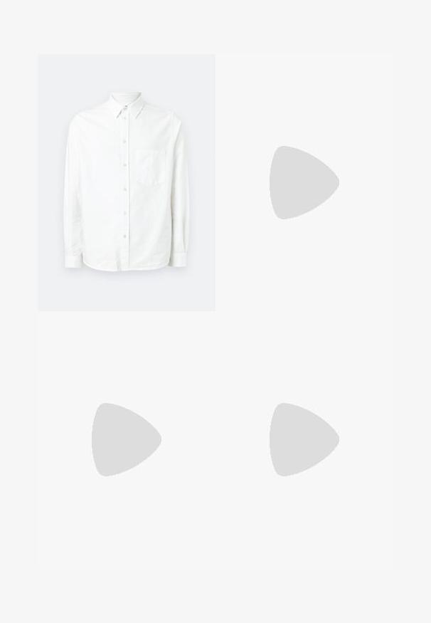 Hvid langærmet skjorte med knaplukning lavet af letvægtsstof. Har en frontlomme, klassisk krave og subtil tekstur.; Samsøe Samsøe BRUCE TROUSERS - Bukser - black; Sorte læder loafers har en forhøjet søm, to dekorative remme på overdelen og en tyk struktureret sål for bedre greb.; Samsøe Samsøe SAPOETRY - Shopping bags - black balance