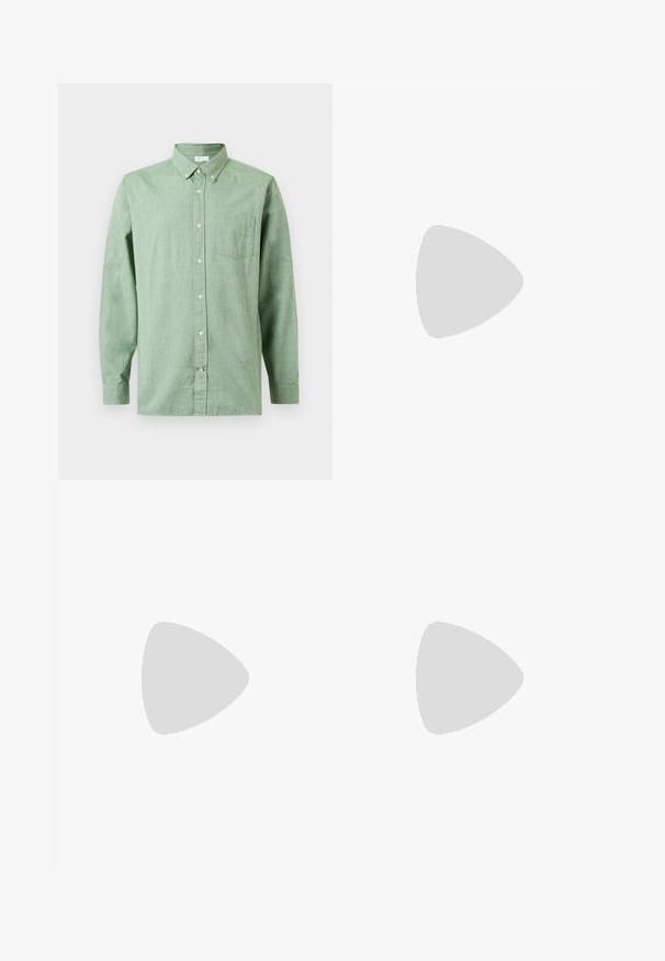 Camisa de botones de manga larga de color verde claro con bolsillo en el pecho, cuello abotonado y botones beige sobre fondo liso.; Camiseta de algodón negra con cuello redondo, mangas cortas y una pequeña etiqueta de color en el lado izquierdo del pecho que presenta la palabra "SUPERIOR".; Jeans de denim azul claro de pierna ancha con cintura alta, que cuentan con cinco bolsillos, trabillas para cinturón y una textura suave y ligeramente deslavada.; adidas Originals GAZELLE - Botines de fútbol sala - real madrid/bluebird/footwear white/crew yellow