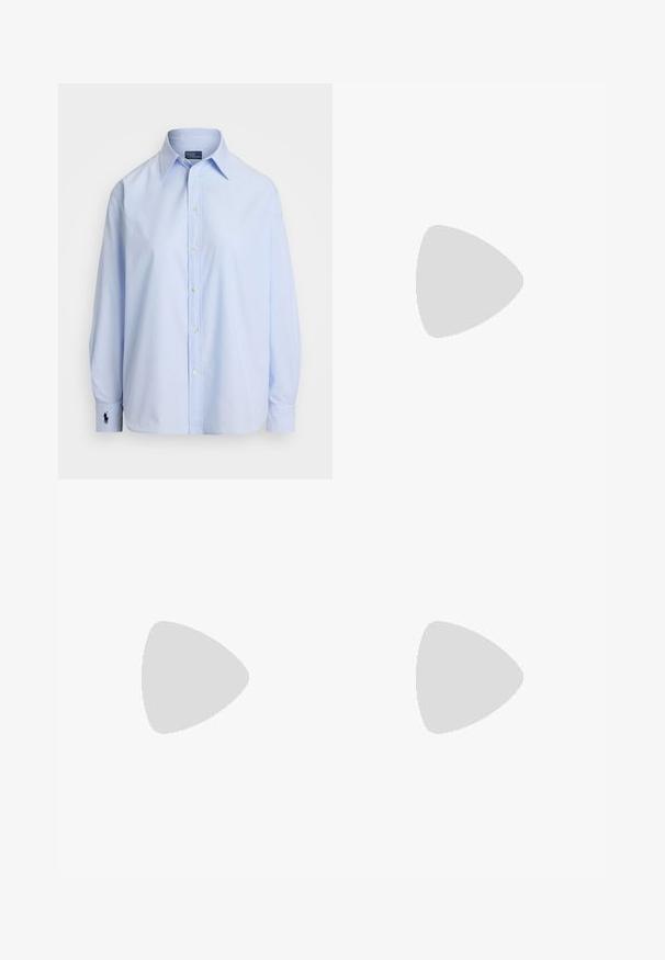 Chemise boutonnée bleu clair en coton, dotée de manches longues, d'un col classique et d'un petit logo brodé sur le poignet gauche.; Shorts couleur crème avec une coupe ajustée, présentant une texture lisse, un devant plat et des plis subtils. Design simple sans ornement.; Personne portant un pantalon large beige clair et des chaussons en suede vert olive avec une boucle sur un sol en bois léger.; Sac fourre-tout en cuir beige avec des poignées doubles, un fermoir doré, et un design structuré mettant en avant des panneaux lisses et texturés contrastants.; Pilgrim JACE - Boucles d'oreilles - gold-coloured