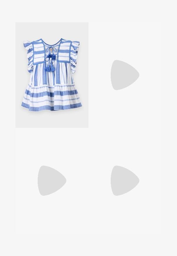 MILLE CHELSEA - Μπλούζα - nantucket; Λευκά παντελόνια σε φαρδιά γραμμή, κατασκευασμένα από βαμβάκι με λεία υφή. Διαθέτουν μπροστινό κουμπί, φερμουάρ και τέσσερις τσέπες.; Γυμνές παρτίσας με δερματίνη, με μυτερή μύτη, λουράκι στον αστράγαλο και τακούνι στιλέτο, με ομαλή υφή και μινιμαλιστικό σχέδιο.; Μαύρη πατενταρισμένη δερμάτινη τσάντα χειρός με καμπυλωτό σχήμα, ρυθμιζόμενο λουρί και χρυσές λεπτομέρειες στην πλευρά. Λείος, γυαλιστερός υφάνισμα.