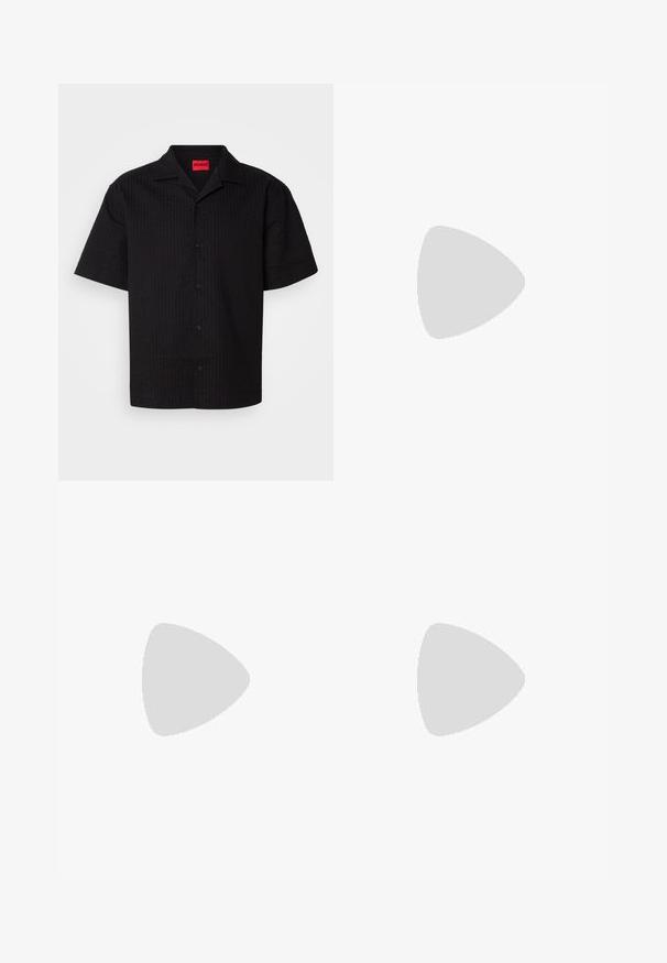 HUGO ESPINO - Shirt - black; Les Deux COMO SLACKS - Trousers - black; BOSS TAYIL - Smart slip-ons - black; Ray-Ban UNISEX - Sunglasses - black