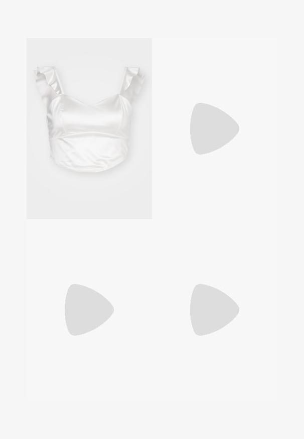 Valge satiinist lühike top, millel on südamekujuline kaelus ja volangidega õlavarre rihmad, sileda tekstuuri ja sobiva disainiga.; Musta laiad püksid siledast kangast, millel on klassikaline vöökoht, nööbiga sulgemine ja ees voldid.; Mustad musta lakknahk kingad, millel on terav varvas ja geomeetriline plokkkonts. Omab elegantselt minimalistlikku disaini ja sujuvat tekstuuri.; Mustmust mustraha kõverate joontega, eemaldatava rihmaga ja kuldsete detailidega. Kotil on klapp, millel on pandladetail.