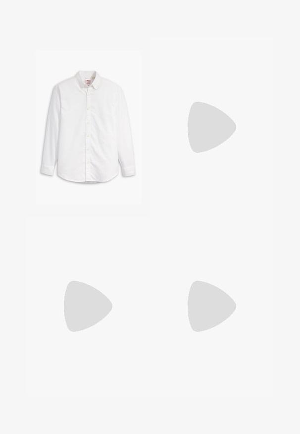 Chemise blanche à manches longues, en coton. Elle présente un col classique, une fermeture à boutons et une légère texture avec un logo subtil sur la poitrine.; Pantalons en denim noir à jambe large, fabriqués en coton doux avec une finition délavée. Comprend une fermeture à bouton à l'avant et des poches latérales.; Chaussures de sport blanches avec des rayures noires, présentant une texture semblable à du daim, un orteil arrondi et une sangle en Velcro. Semelle en caoutchouc pour l'adhérence.; Lunettes de soleil noires au design élégant et enveloppant, avec des verres gris et un logo Ray-Ban sur les branches. Texture de monture en plastique lisse.