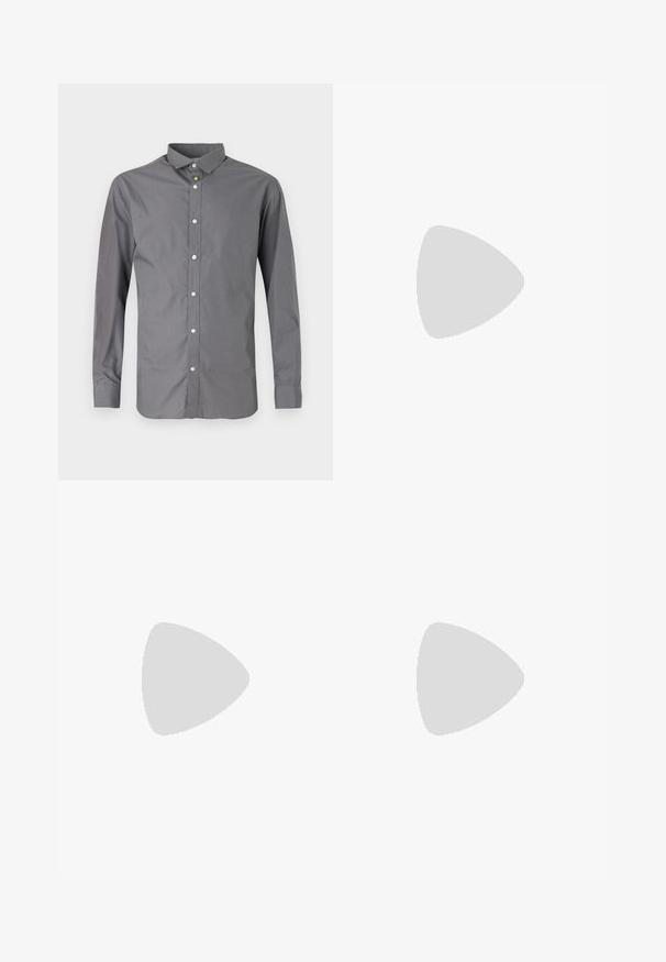 Grå langermet skjorte laget av bomullsblanding, med en klassisk krage, knapp foran, og blanke hvite knapper langs knappefeste.; Olivenfargede bukser med løs, vid ben-design og frontplisseringer. Laget av teksturert stoff med standard midjebånd og uten synlig maskinvare.; Sorte skinnsko med rund tupp, snøring og tykk, teksturert såle. Brukt med skreddersydde svarte bukser og en ribbet genser.; Brun lær messenger bag med en flat frontklaff, to stropper, gullfargede detaljer og en justerbar skulderrem.