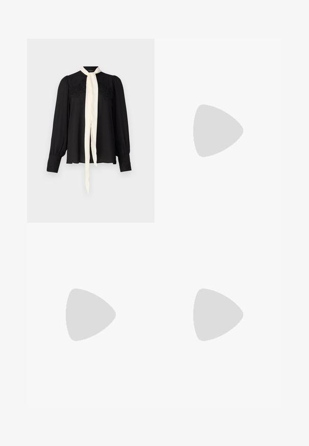 Blusa nera a maniche lunghe con cravattino crema, caratterizzata da dettagli in pizzo sullo scollo e sui polsini, e una texture liscia e fluida.; Jeans in denim blu a zampa d'elefante con vita alta, dotati di cinque tasche, chiusura con bottone e cuciture a contrasto sulle cuciture.; Mocassini in pelle nera con finitura testurizzata, caratterizzati da una fascia rettangolare sulla parte anteriore e un design di suola spessa e scanalata.; Borsa a tracolla in pelle bianca con forma curva, dotata di un logo "CK" impresso sul davanti e una singola tracolla. Chiusura a zip nella parte superiore.