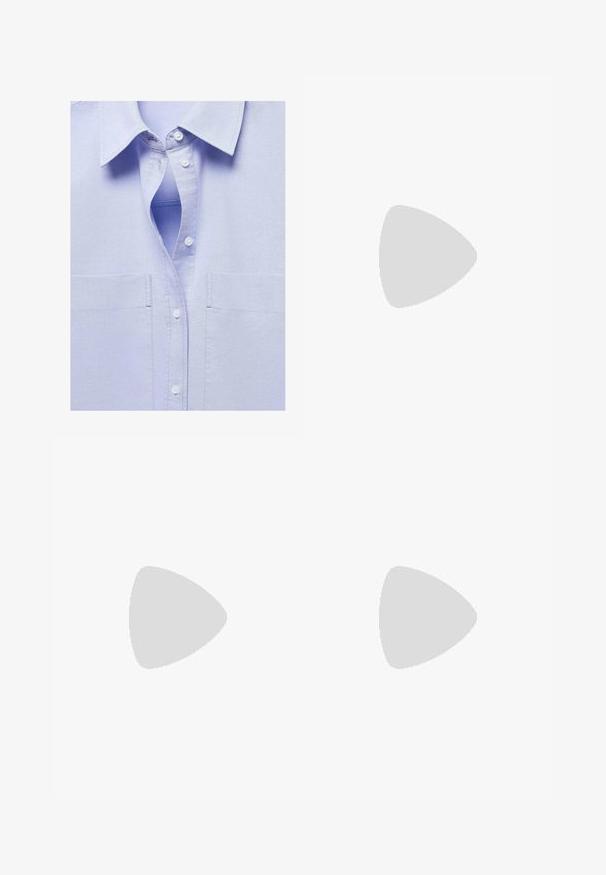 Mango Košilová halenka  - light blue; Bílé džíny s vysokým pasem a širokým střihem, vyrobené z denimu; mají pět kapes, měděné nýty a zapínání na zip.; Světlou modrou semišovou tenisku s bílými třemi pruhy, gumovou podrážkou a texturovanou mřížkou. Obsahuje hladký kryt špičky a branding na patě.; Hobo taška ve světle béžové kůži s zakřiveným silueta, úzkým ramenním popruhem a horním zipovým uzávěrem. Hladký povrch s minimálními akcenty.